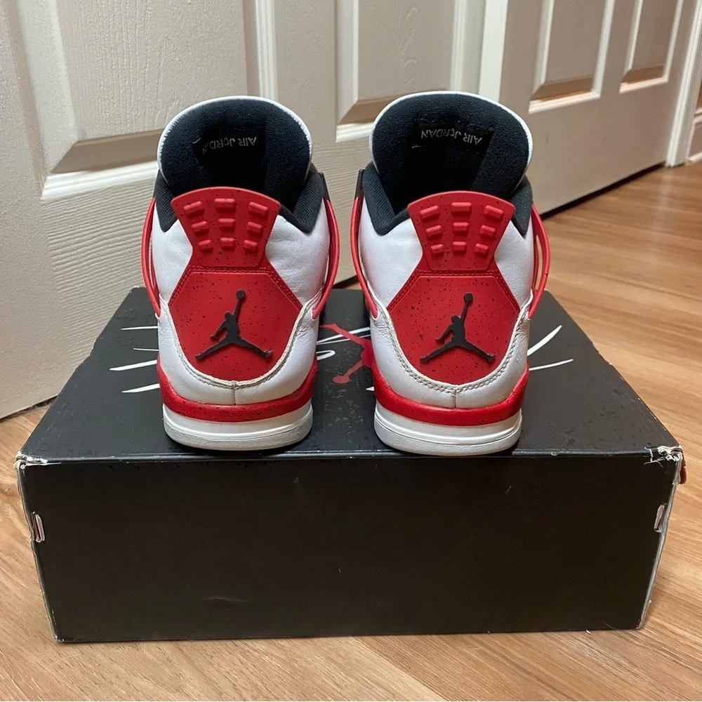 2023 Air Jordan 4 Retro “Red Cement” Size 11.5